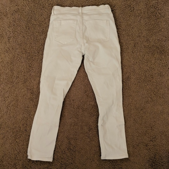 Express | Cropped Legging Mid-Rise White Jeans - Picture 5 of 6